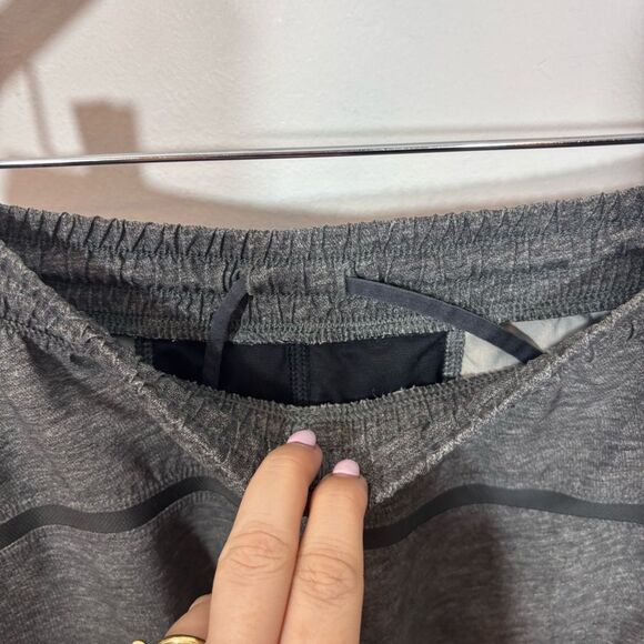 Lululemon Pace Breaker Short Linerless 9" Med M7AB1S Heathered Texture Deep Coal - Picture 12 of 16